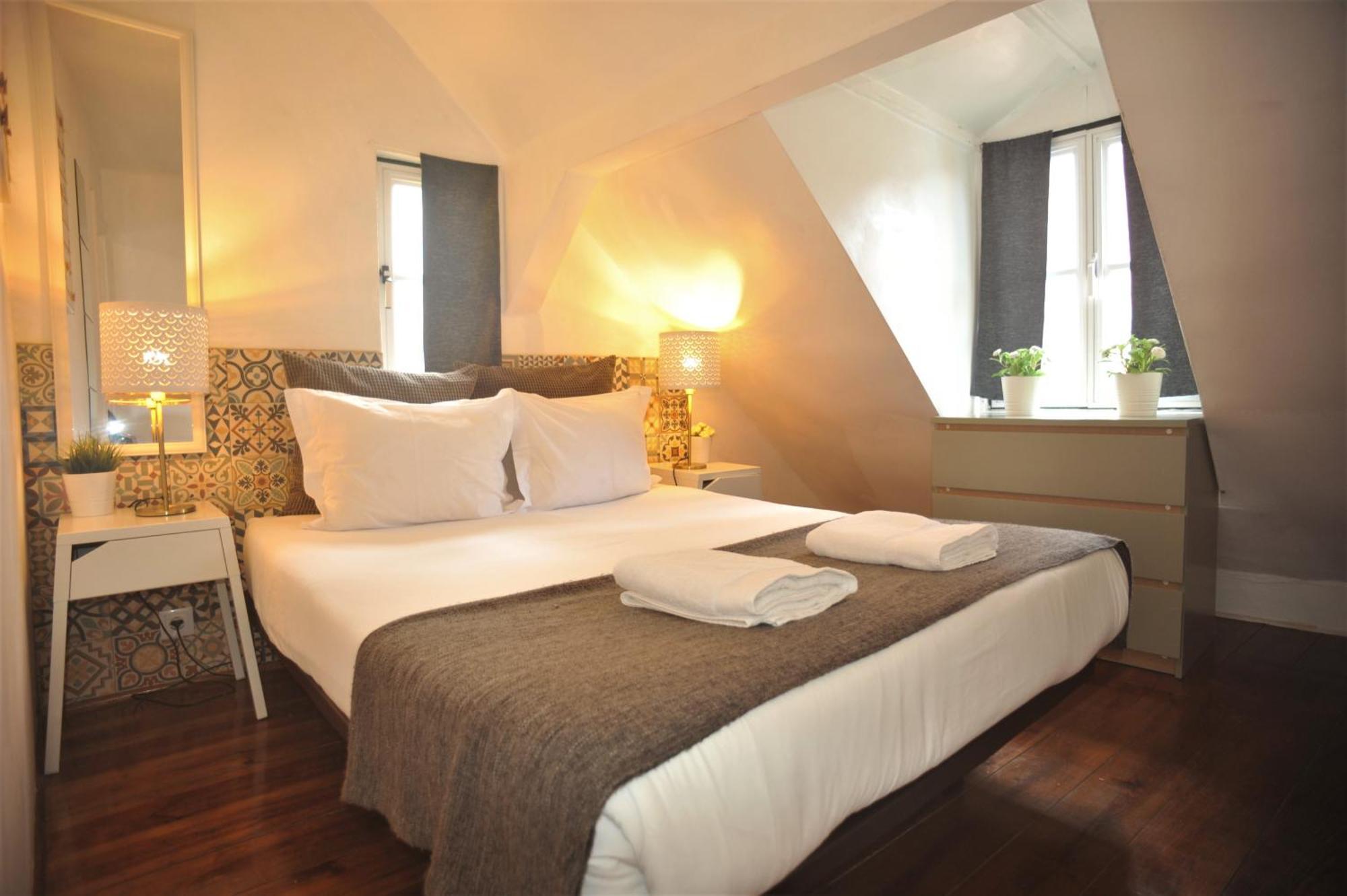 Santos - Upper Loft With River View Lisboa