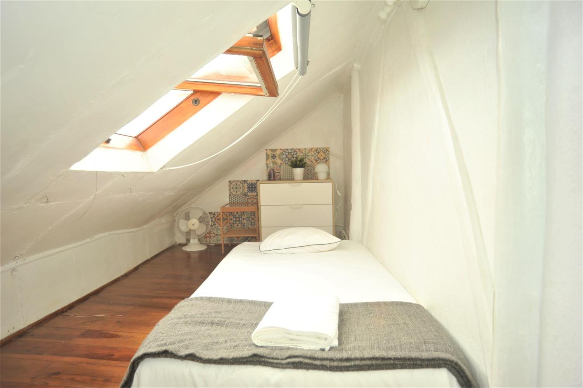 Santos - Upper Loft With River View Lisboa