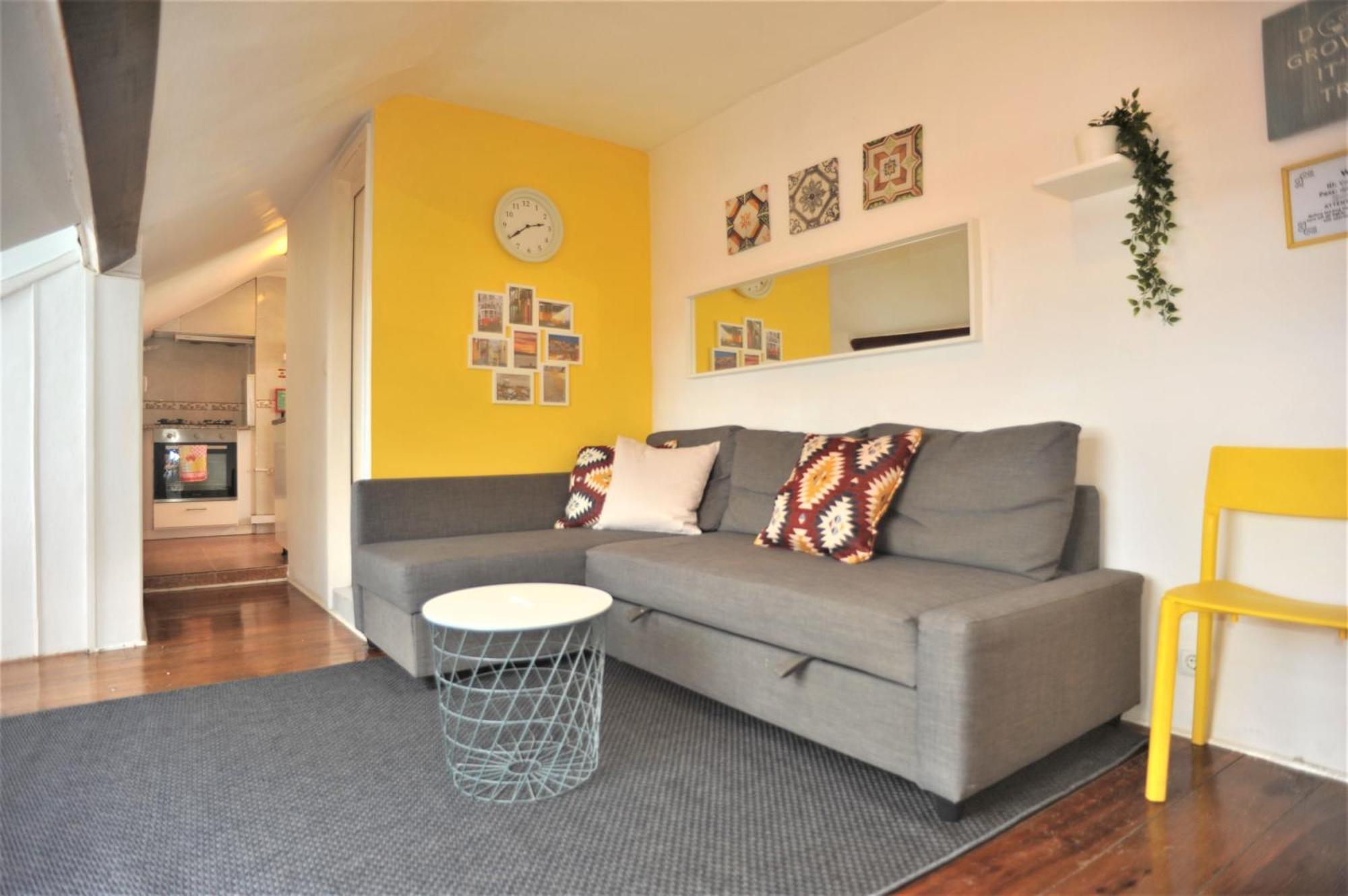 Santos - Upper Loft With River View Lisboa
